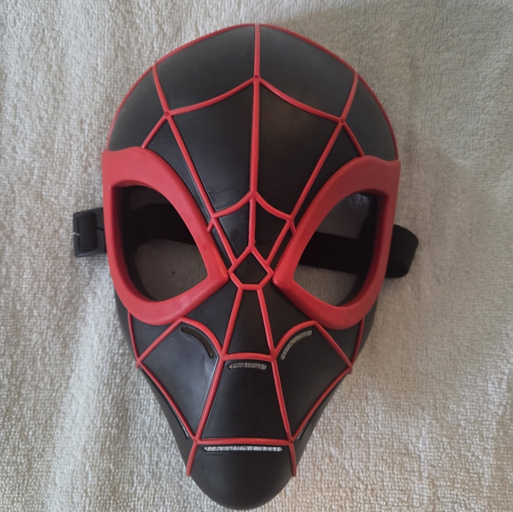 Miles Morales Black and Red Spiderman Superhero Halloween Kids Mask